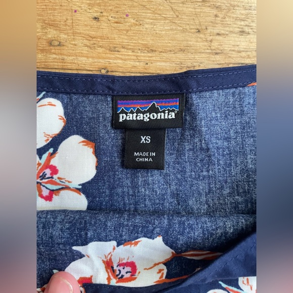 Patagonia Blue Floral dress - Picture 3 of 7